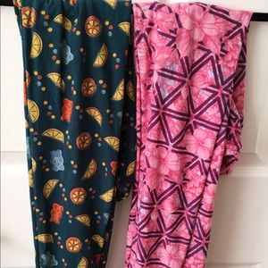 BOGO Lularoe OS Funky Leggings